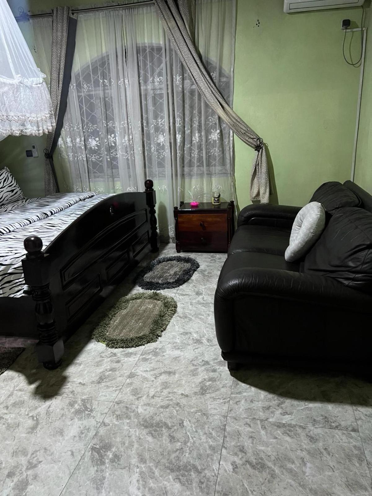 Apartament Apex Guest Facility Buea Zewnętrze zdjęcie